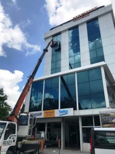 Dış Cephe Cam Temizliği Çalışması