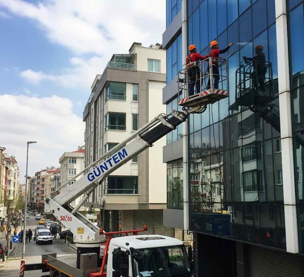 Sepetli vinçle Bağcılar dış cephe temizliği hizmetleri