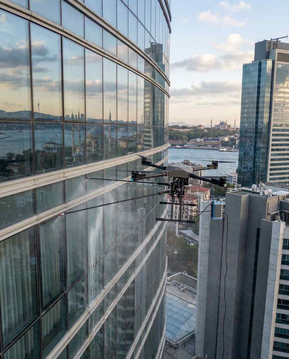 Drone ile Yeniköy dış cephe cam temizliği hizmetleri