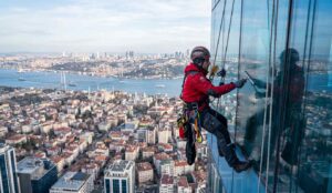 Dağcı yöntemiyle Paşabahçe dış cephe cam temizliği hizmetleri